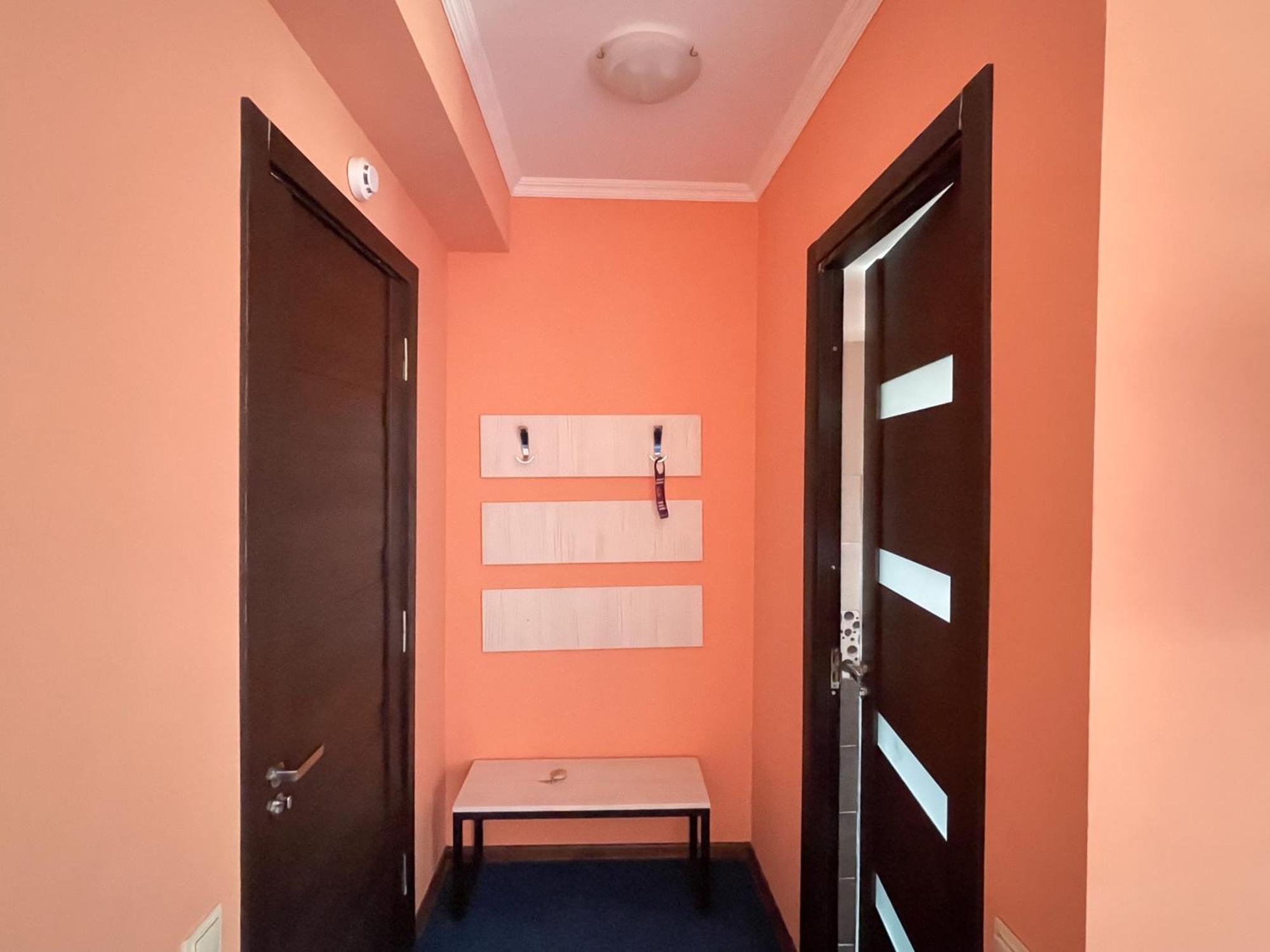 Rezohut Hotel Goedaoeri Buitenkant foto